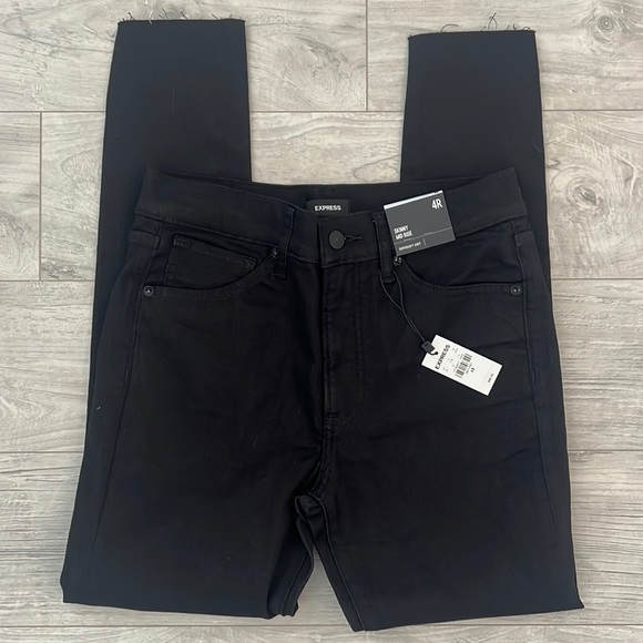 NWT Express Skinny Mid Rise Jeans | Supersoft | Size 4R